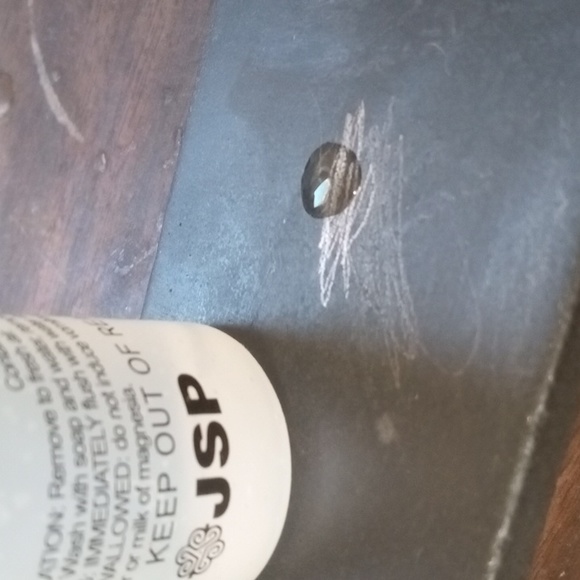 This is the test for my gold we just did to show its real gold - Picture 7 of 10